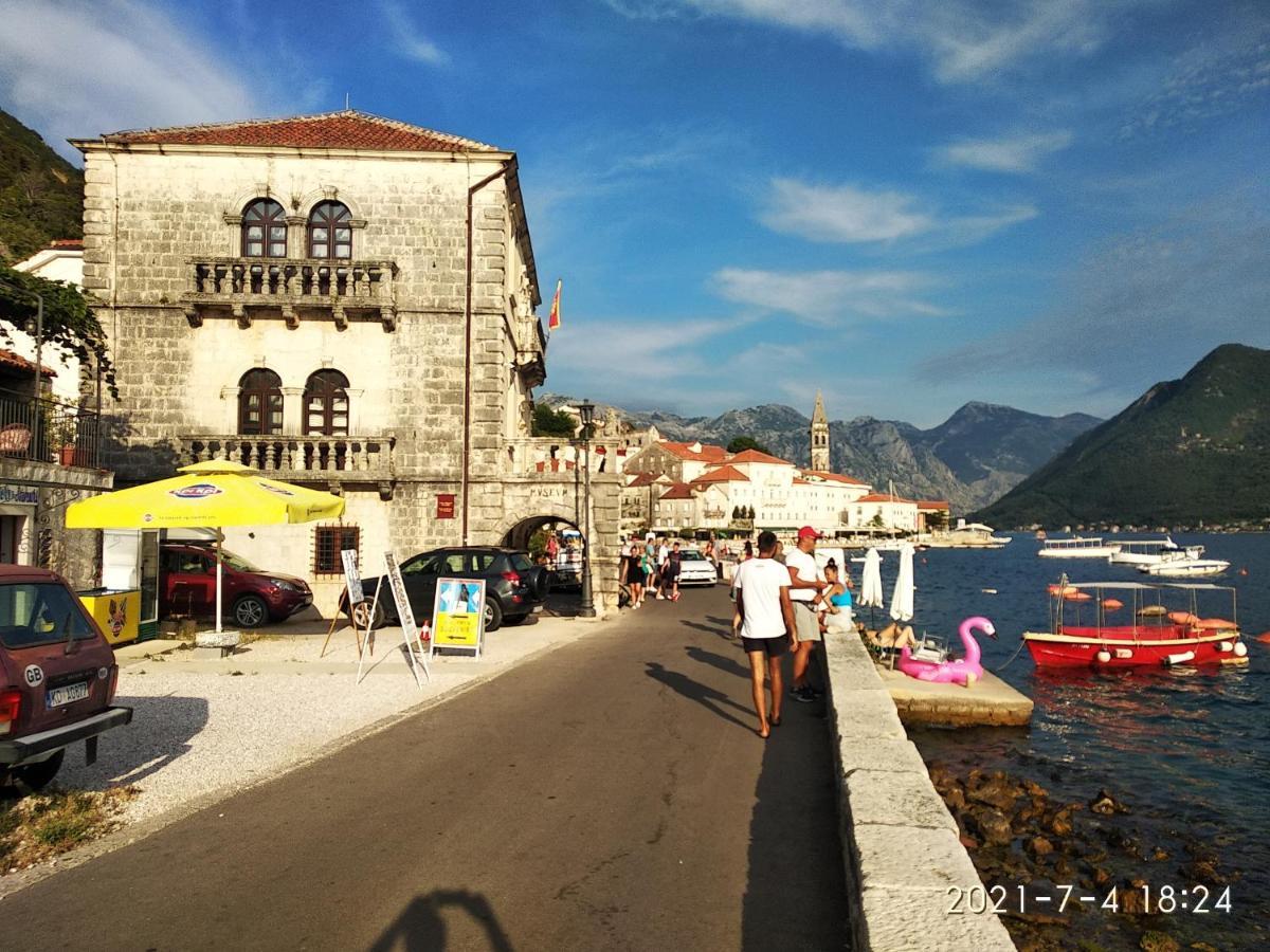 Old House Perast Appartement Buitenkant foto