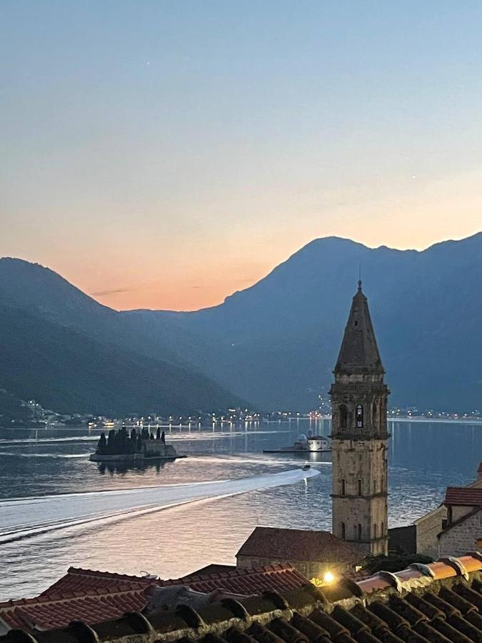 Old House Perast Appartement Buitenkant foto
