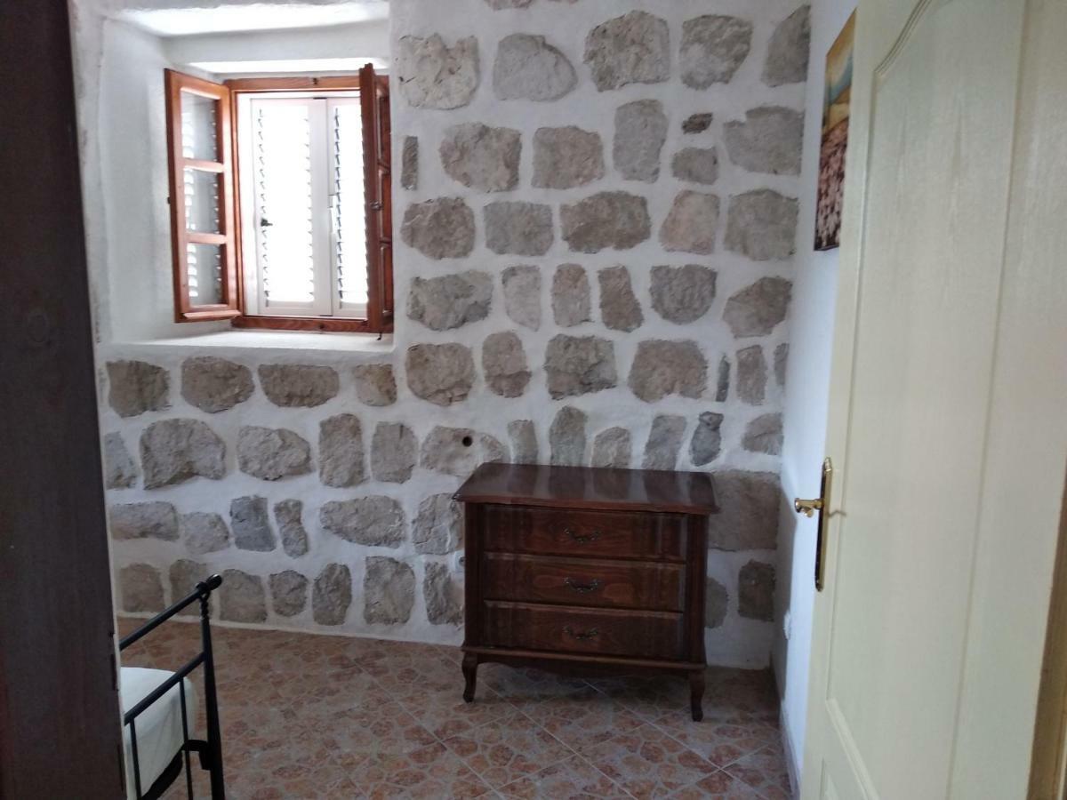 Old House Perast Appartement Buitenkant foto
