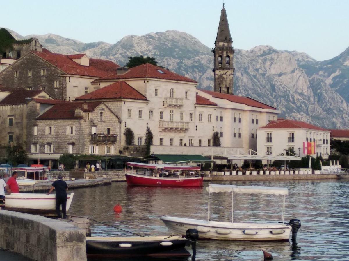 Old House Perast Appartement Buitenkant foto
